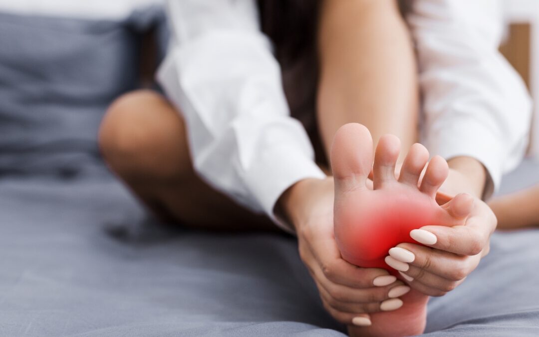 5 Reasons Your Feet Hurt